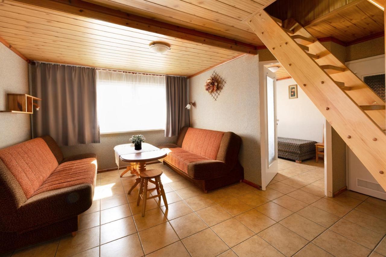 Sudeckie Chaty Kudowa-Zdrój Exterior foto